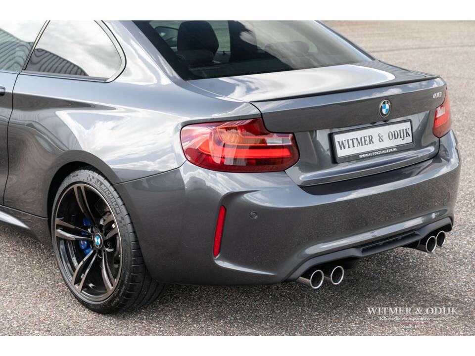 Bild 8/35 von BMW M2 Coupé (2017)