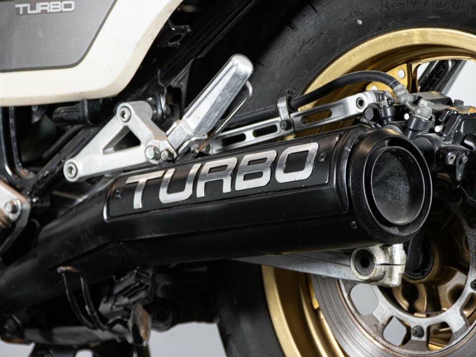 Image 11/50 of Honda CX 500 Turbo (1982)