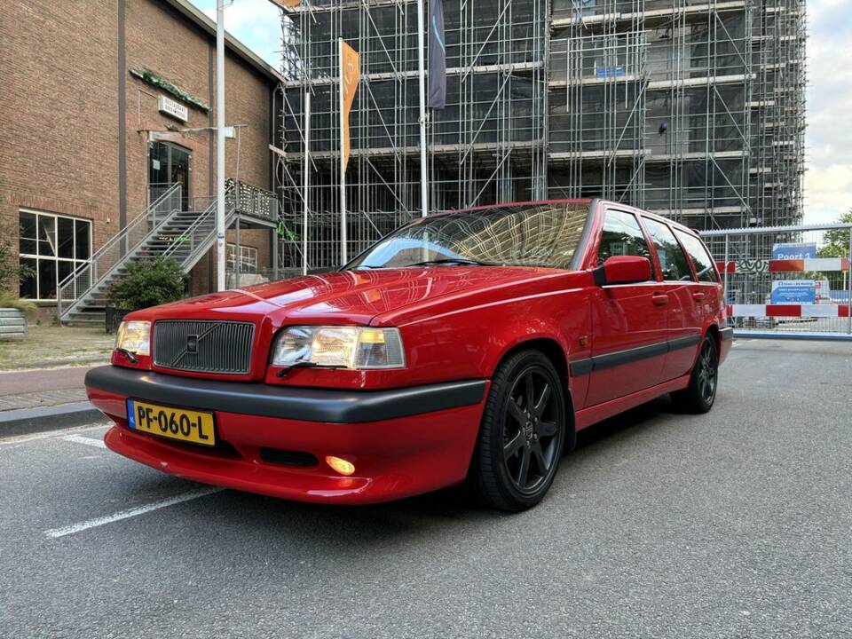 Immagine 1/8 di Volvo 850 R (1996)