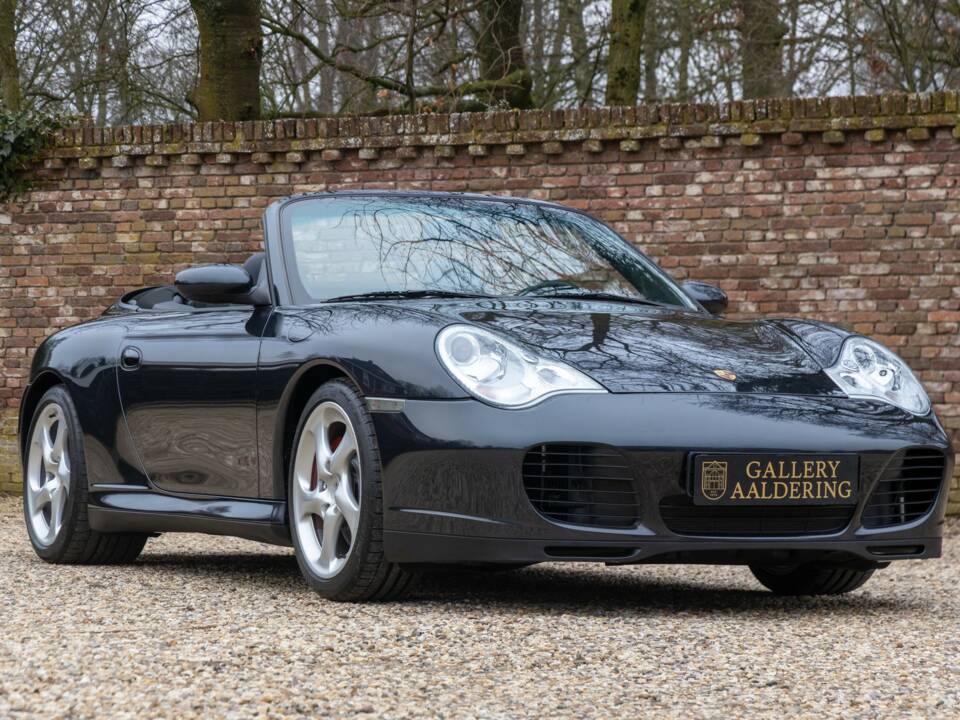 Bild 23/50 von Porsche 911 Carrera 4S (2003)