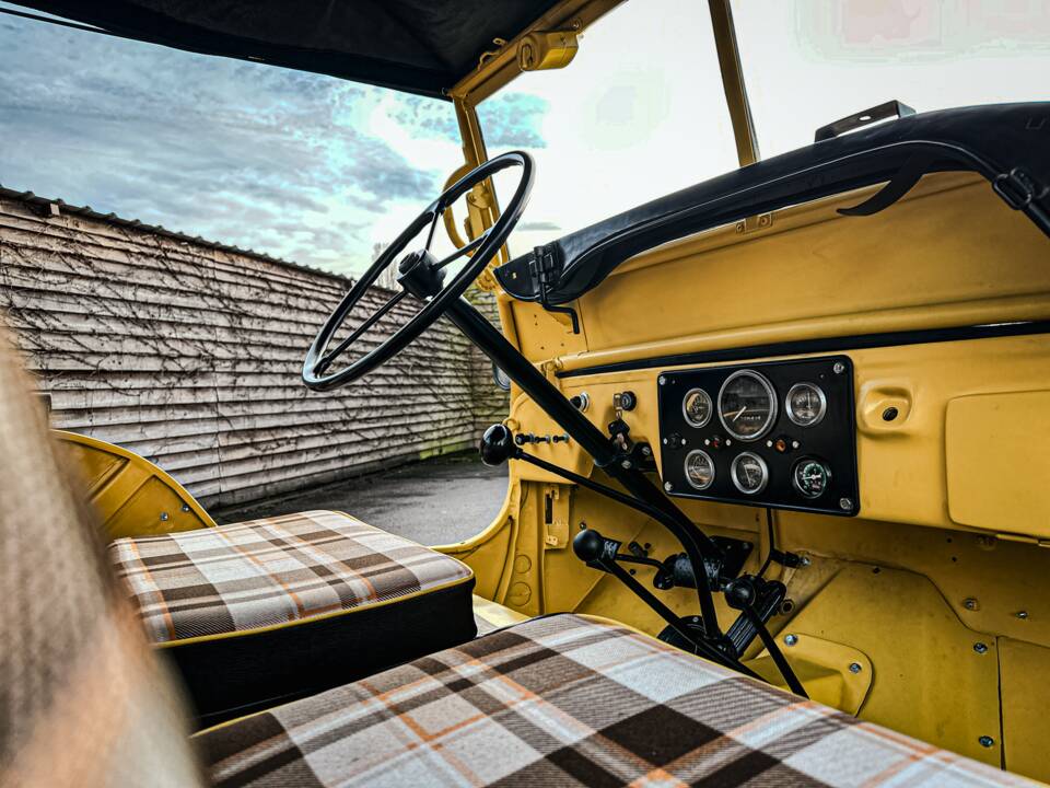 Image 11/25 of Willys-Overland CJ-3A (1949)