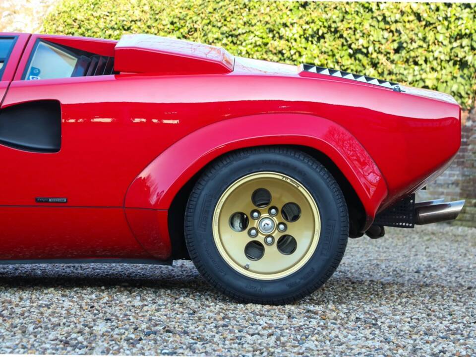 Image 26/50 de Lamborghini Countach LP 5000 S QV (1987)
