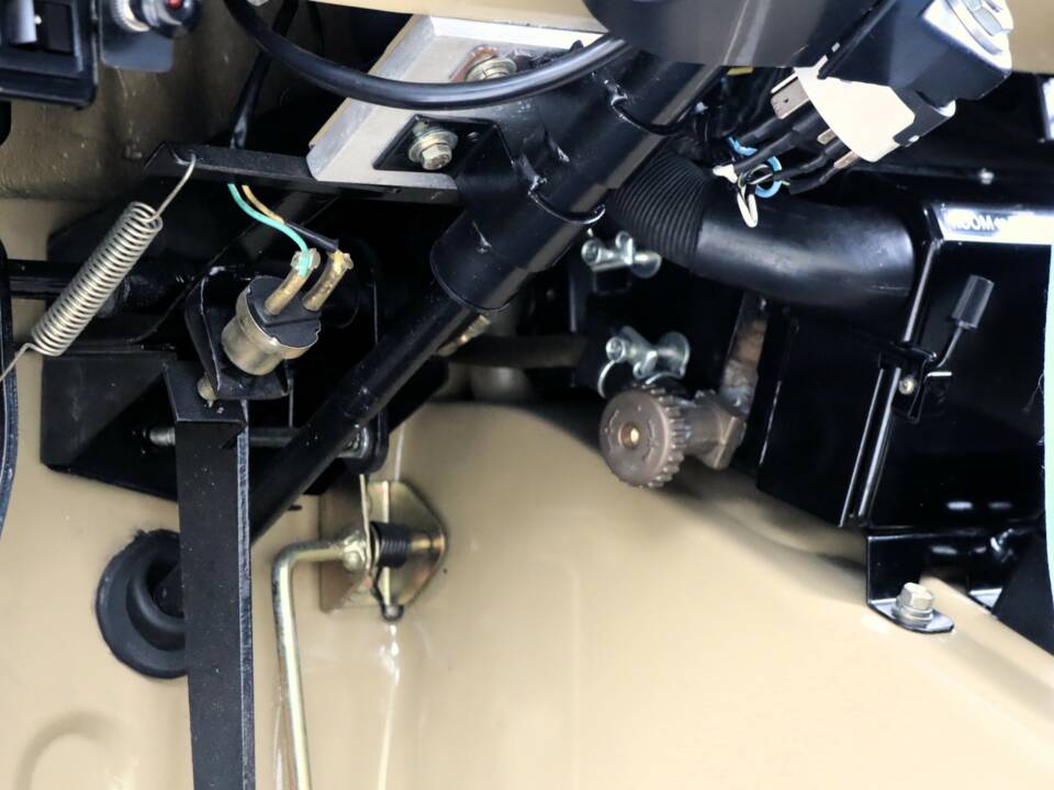Image 37/50 de Suzuki LJ 80 (1980)