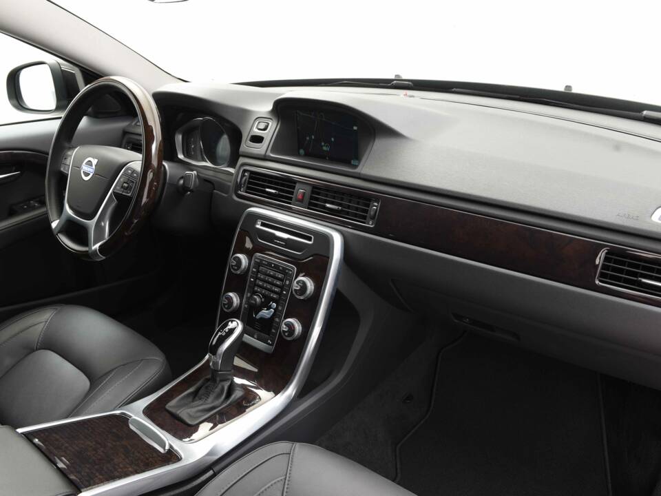 Imagen 27/32 de Volvo S80 D4 Nilsson (2014)