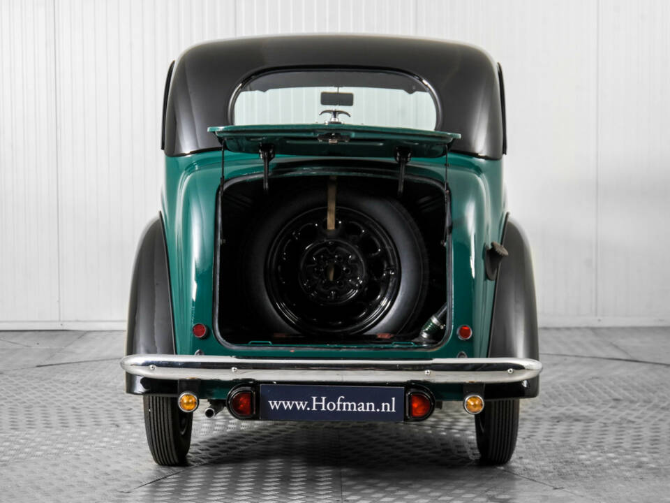 Image 39/50 de Morris Eight (1939)