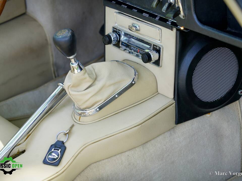 Afbeelding 12/57 van Jaguar E-Type 3.8 (1964)