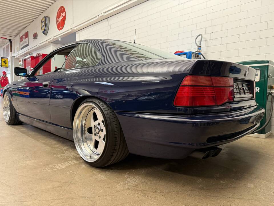 Immagine 13/16 di BMW 850i (1990)