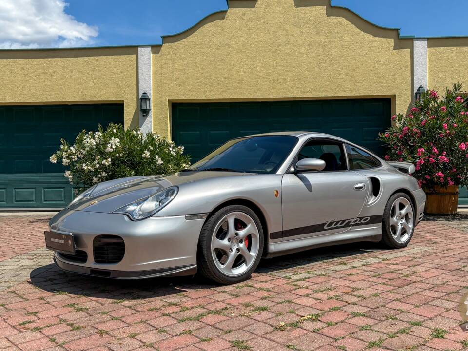 Bild 1/24 von Porsche 911 Turbo (2001)
