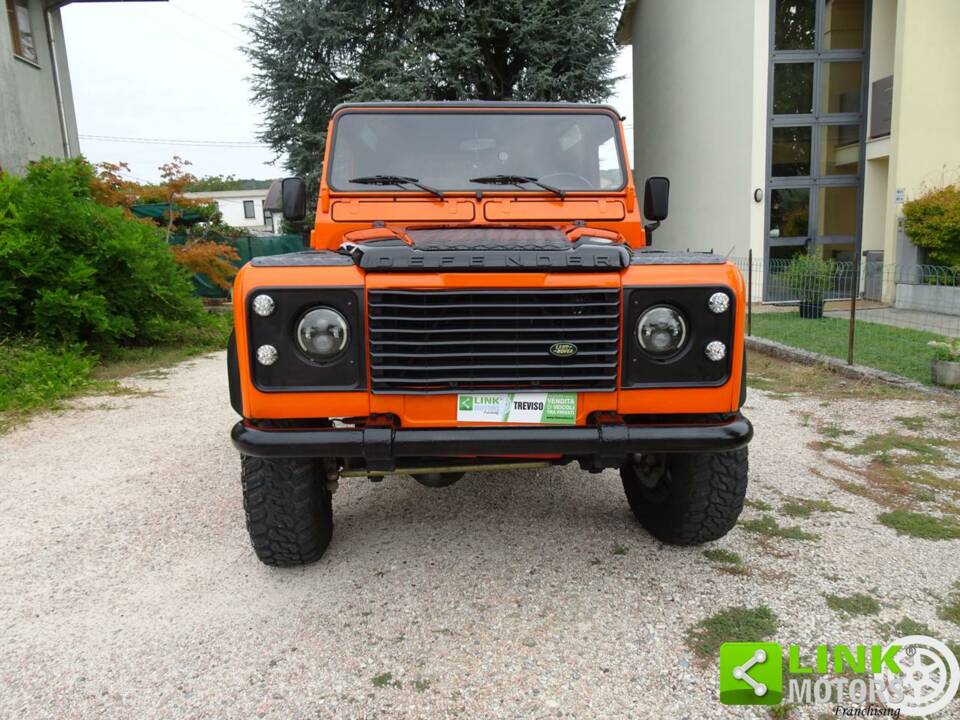 Image 23/38 of Land Rover 90 (1987)