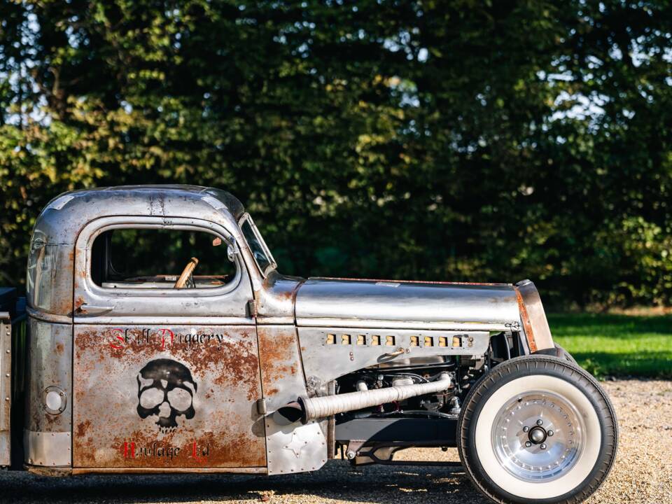 Image 17/31 of GMC Custom 1500 (1946)