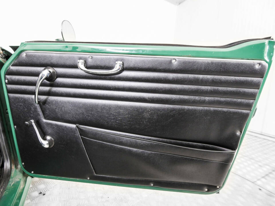 Bild 37/50 von Triumph TR 4A (1966)