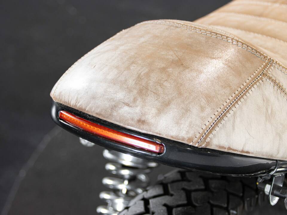 Image 22/50 of Honda CB 650 (1984)