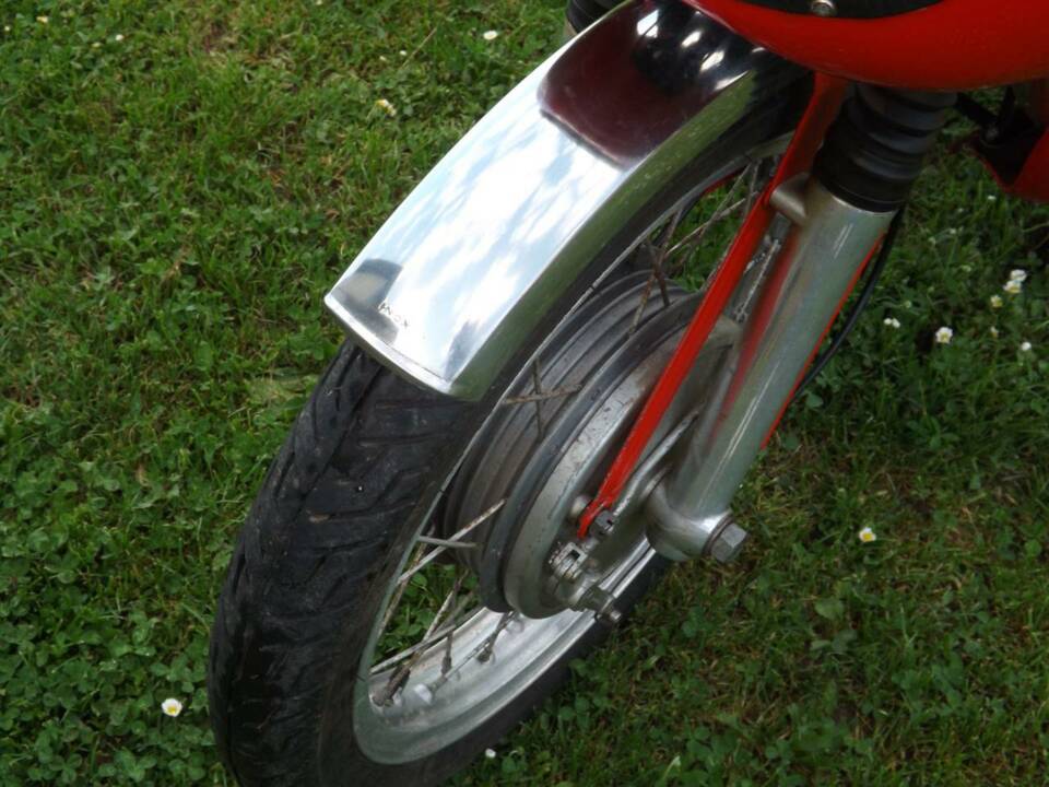 Immagine 41/50 di MV Agusta 350 S (1972)
