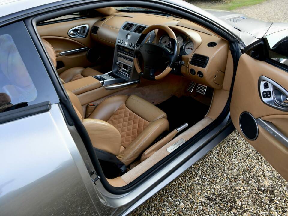 Bild 32/50 von Aston Martin V12 Vanquish (2001)