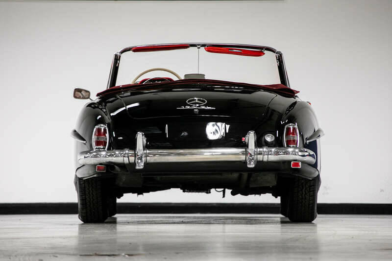 Image 7/31 of Mercedes-Benz 190 SL (1956)