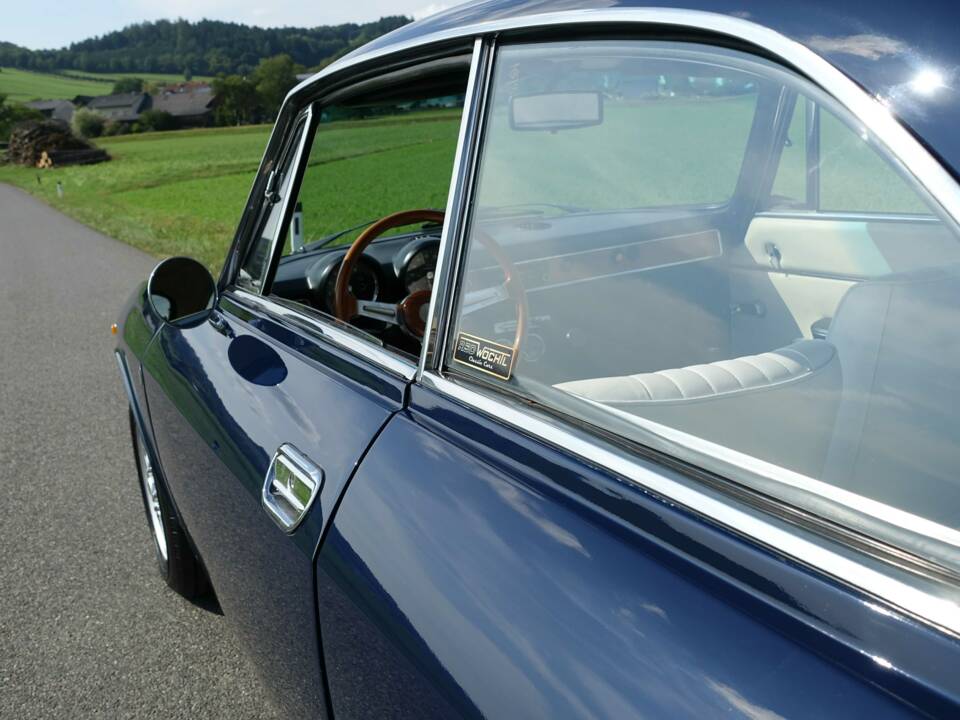 Bild 13/39 von Alfa Romeo Giulia 1600 GT Junior (1972)