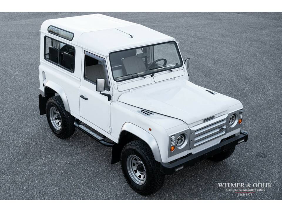 Image 5/22 of Land Rover Defender 90 (1996)