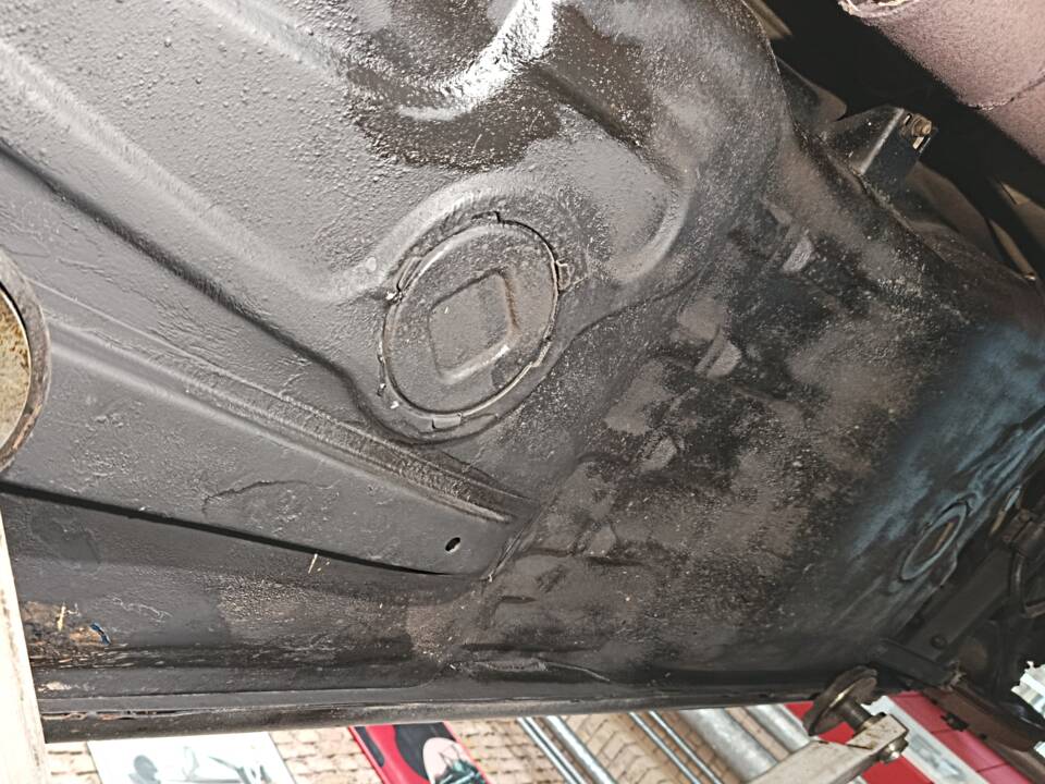 Bild 27/44 von BMW 2002 (1972)