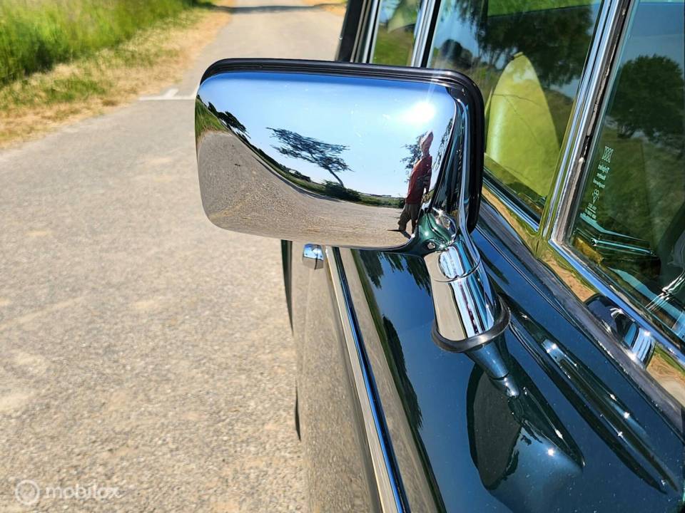 Afbeelding 20/41 van Rolls-Royce Silver Shadow II (1978)