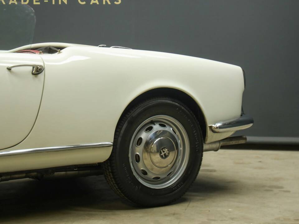 Bild 17/50 von Alfa Romeo Giulietta Spider (1957)