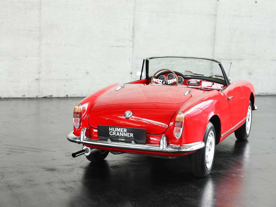 Image 21/50 of Alfa Romeo Giulietta Spider (1962)