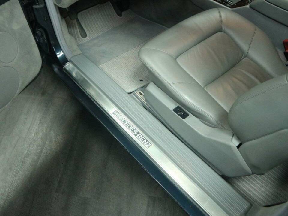 Bild 11/50 von Mercedes-Benz CL 420 (1998)