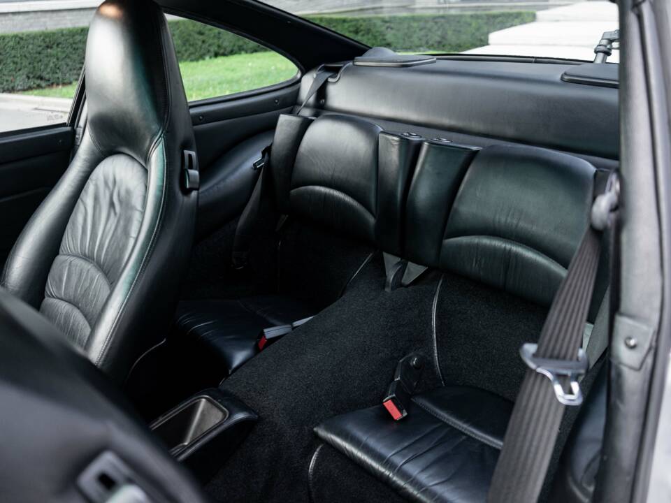 Bild 28/33 von Porsche 911 Carrera 4S (1996)