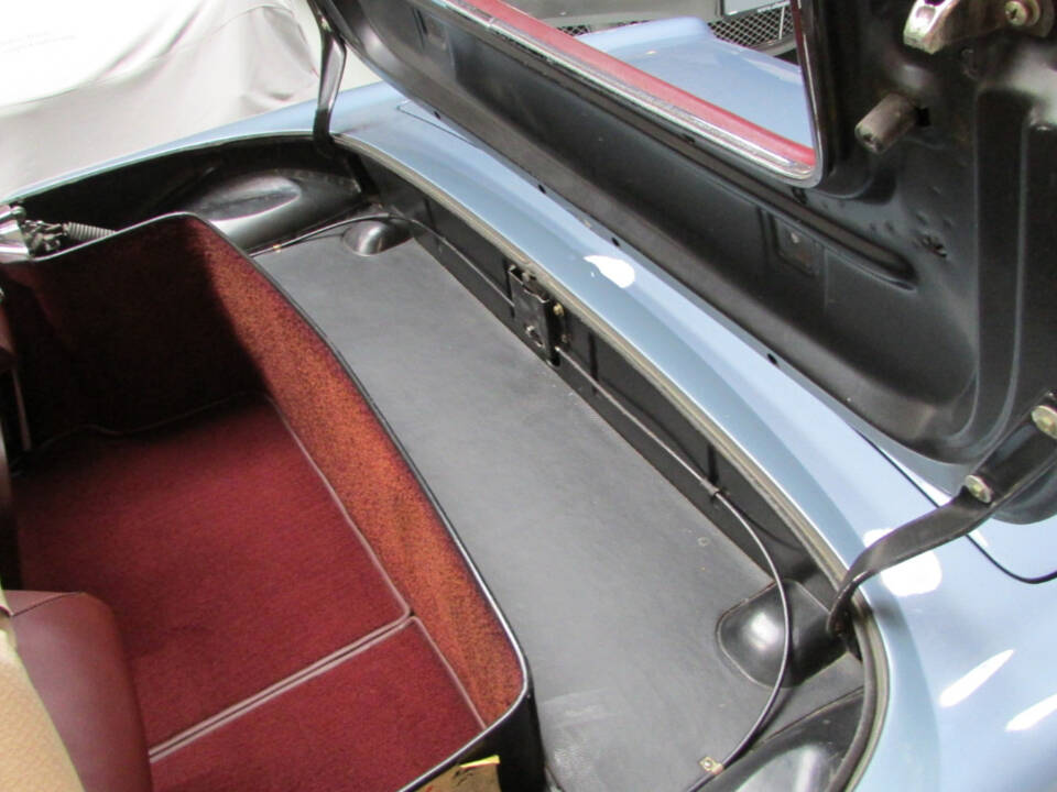 Bild 16/26 von Mercedes-Benz 280 SL (1969)