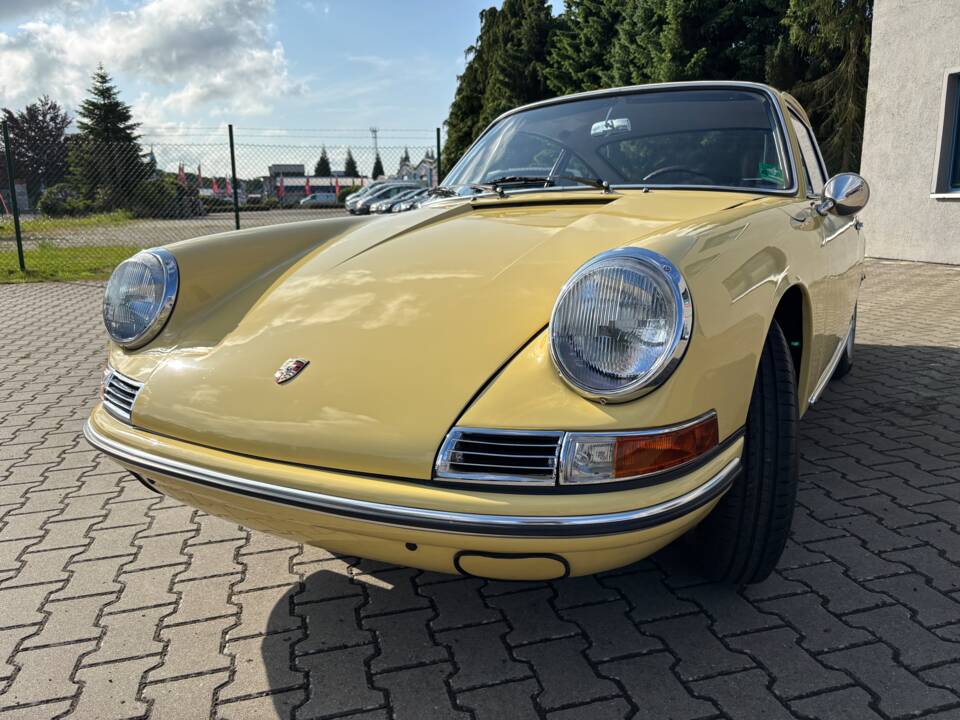 Image 12/70 of Porsche 912 (1965)