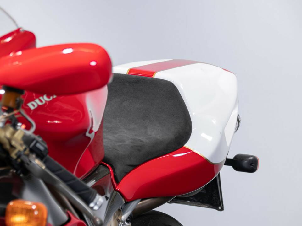 Imagen 41/43 de Ducati 996 SPS (1999)