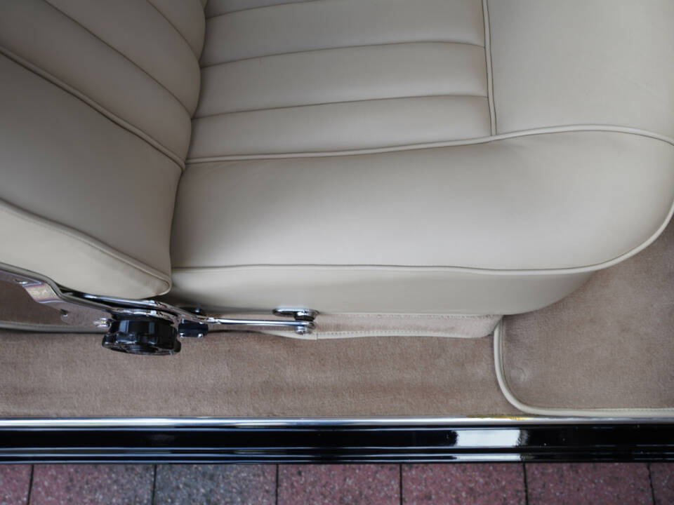 Bild 20/50 von Mercedes-Benz 300 Sc (1957)