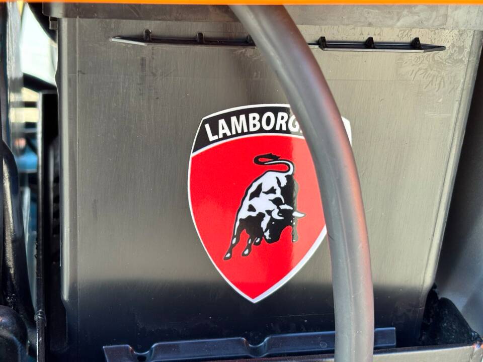 Immagine 32/106 di Lamborghini 2R (1965)