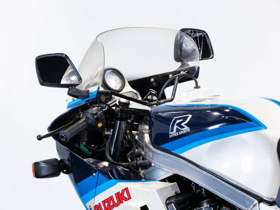 Bild 23/50 von Suzuki DUMMY (1986)