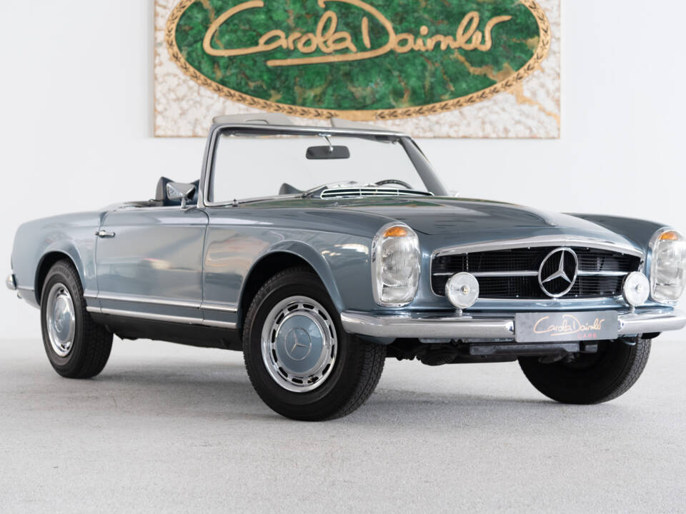 Image 16/48 of Mercedes-Benz 280 SL (1968)