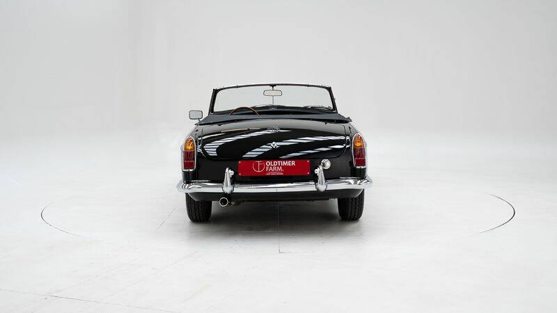 Immagine 7/15 di MG MGB (1962)