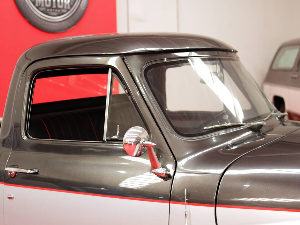 Imagen 46/57 de Ford F-100 (1955)