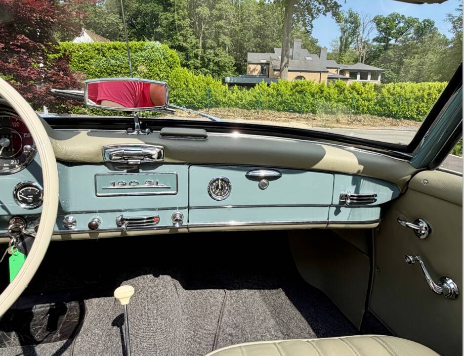 Image 9/19 de Mercedes-Benz 190 SL (1959)