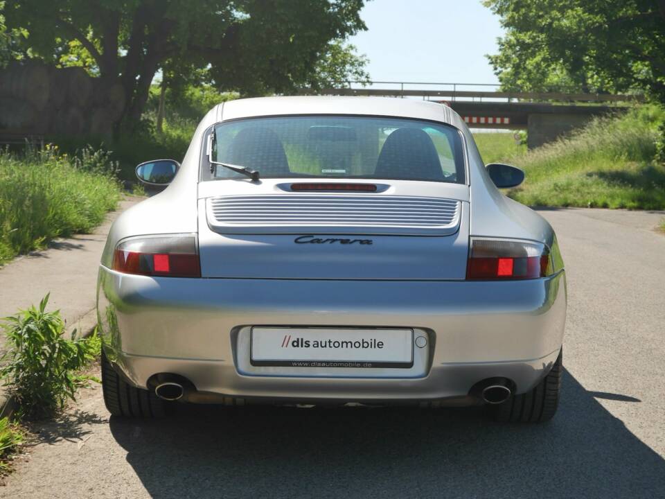 Image 19/49 of Porsche 911 Carrera (1900)