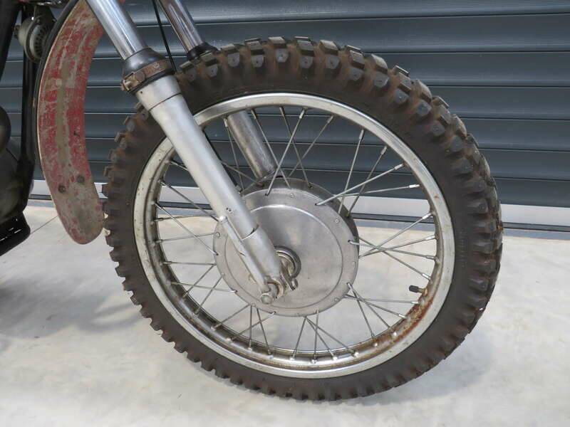 Image 26/40 of MV Agusta DUMMY (1968)