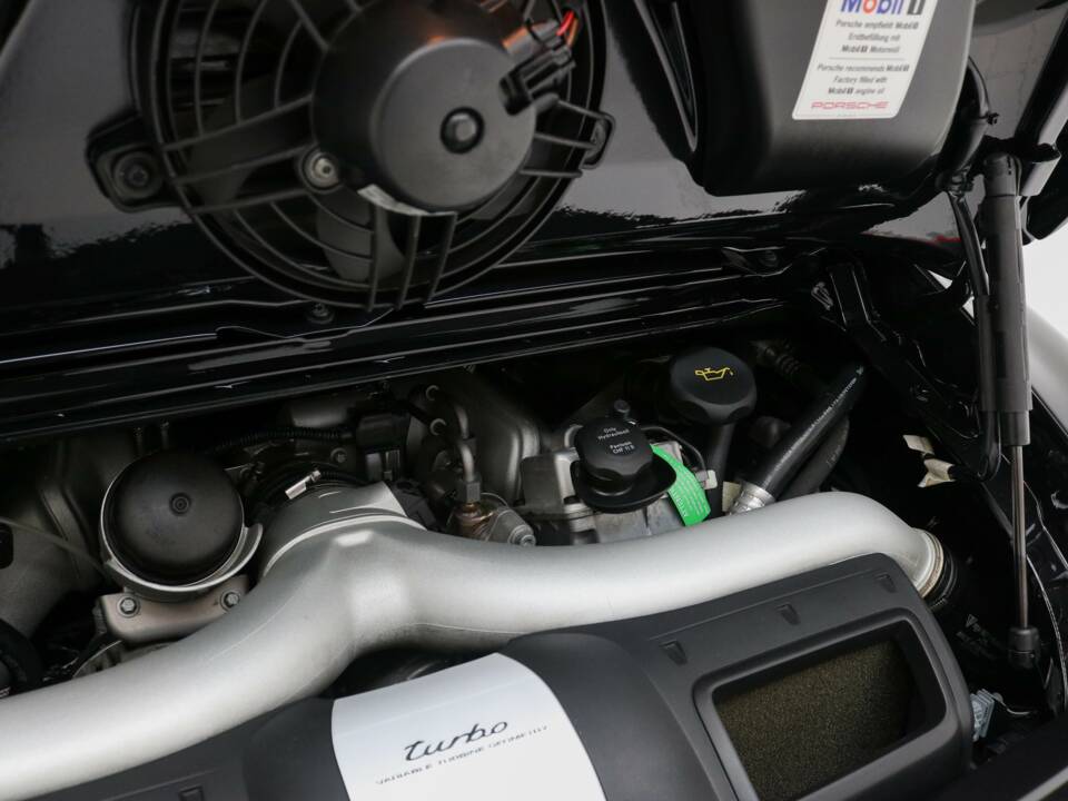 Image 18/20 of Porsche 911 Turbo (2008)