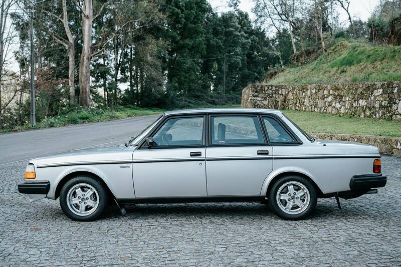 Imagen 4/61 de Volvo 244 Turbo (1982)