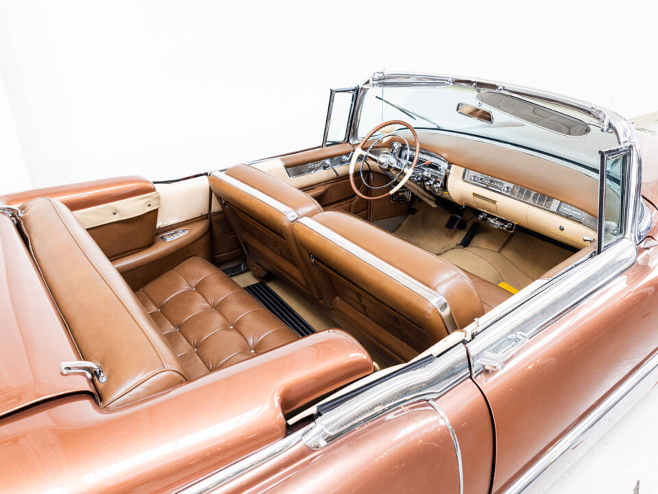 Immagine 32/60 di Cadillac Eldorado Special (1955)