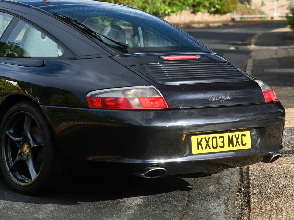 Imagen 19/20 de Porsche 911 Carrera (2003)
