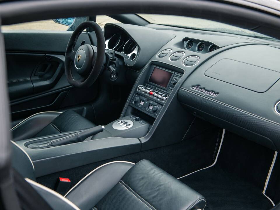 Image 20/30 of Lamborghini Gallardo LP 560-4 (2009)