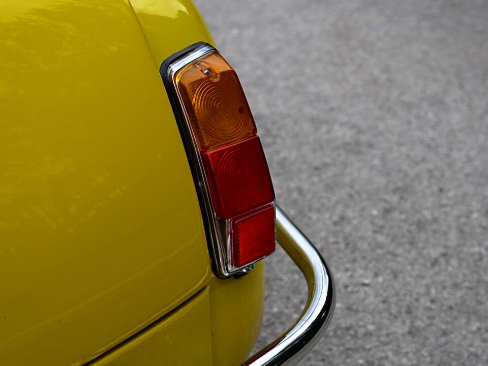 Image 15/45 of FIAT Ghia 500 Jolly (1971)