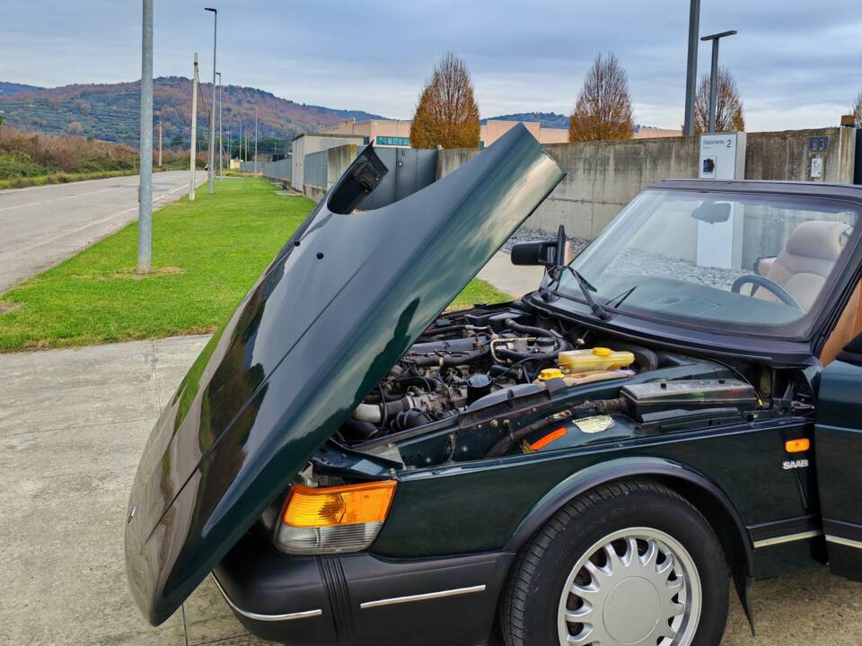 Image 40/44 of Saab 900 S (1992)