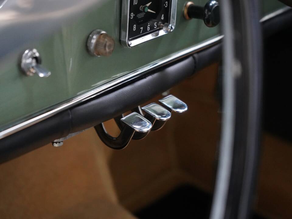Bild 14/15 von Maserati 3500 GT Touring (1961)
