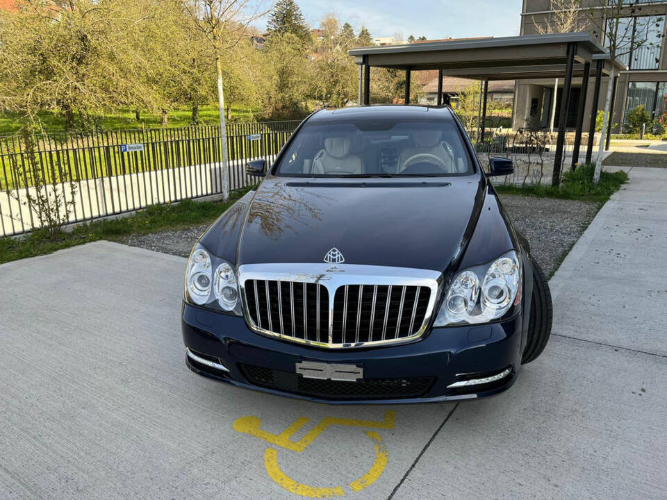 Image 2/6 de Maybach 57 S (2010)