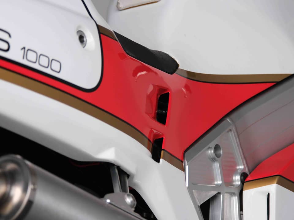 Image 88/95 of Bimota YB6 (1990)