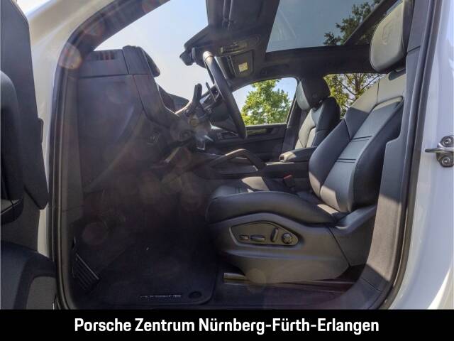 Bild 16/50 von Porsche Cayenne GTS (2026)
